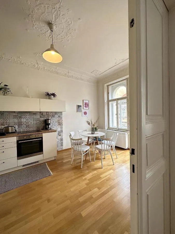 3Bdr Bohemian Style Central Flat With Balcony Prague 0*,  Czech Republic